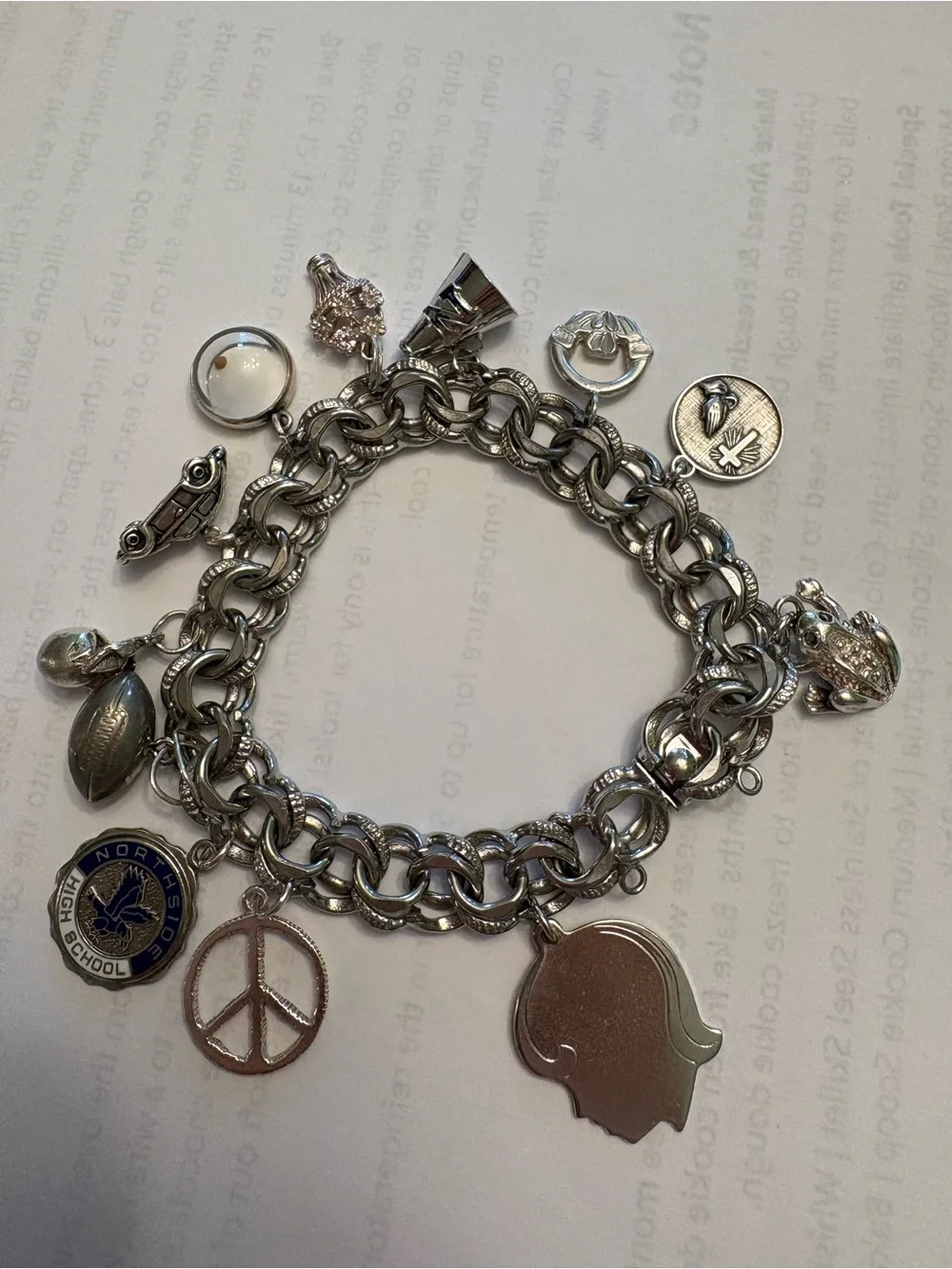 Vintage Sterling Silver Charm Bracelet With 11 Charms